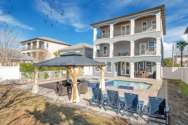 92 Woodward Street, Destin, FL 32541