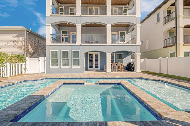 92 Woodward Street, Destin, FL 32541