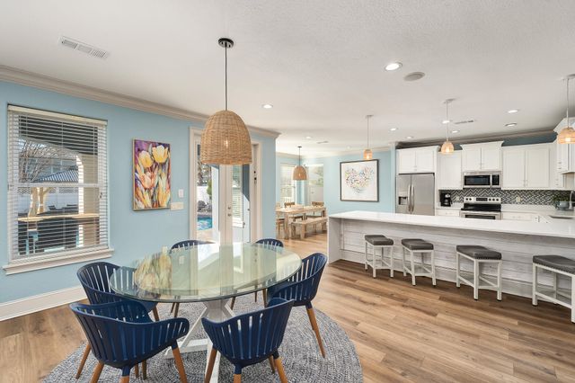 92 Woodward Street, Destin, FL 32541