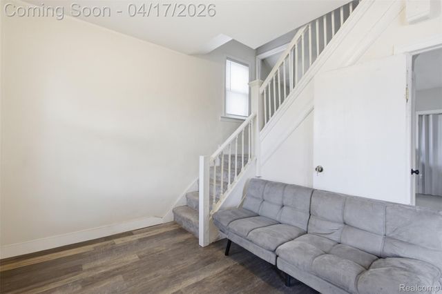 5729 Maxwell Street, Detroit, MI 48213