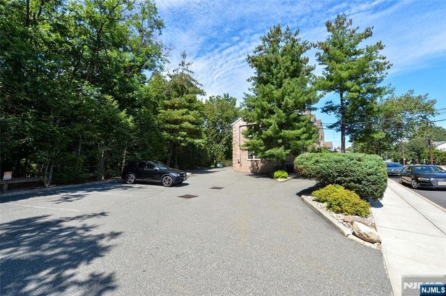 20 Harrison 1st Floor, Waldwick, NJ 07463