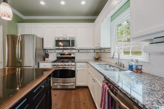 1804 RUSSET HILL CIRCLE, Hoover, AL 35244