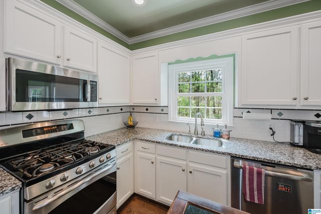 1804 RUSSET HILL CIRCLE, Hoover, AL 35244