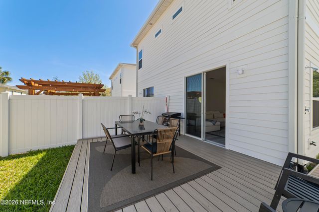809 7TH Avenue S, Jacksonville Beach, FL 32250