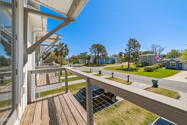 809 7TH Avenue S, Jacksonville Beach, FL 32250