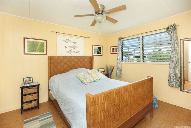 51-452 Kamehameha Highway, Kaaawa, HI 96730