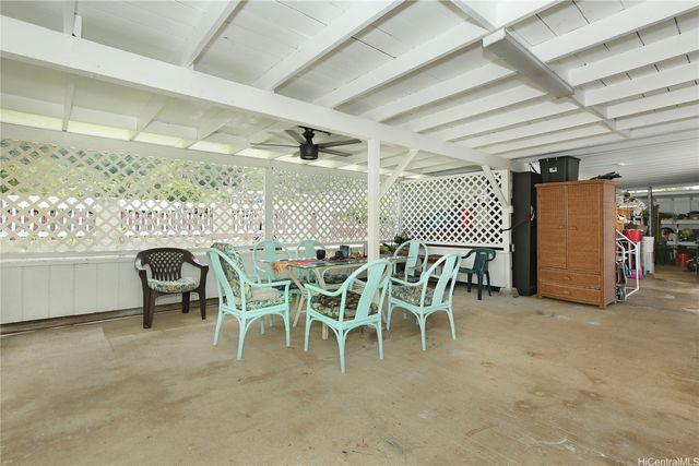 51-452 Kamehameha Highway, Kaaawa, HI 96730