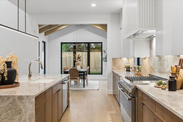 1643 Althea Drive, Houston, TX 77018