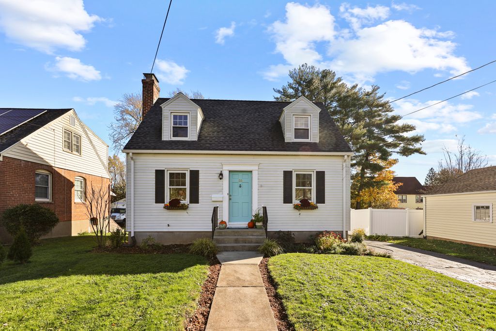 50 Acadia Street, West Hartford, CT 06119