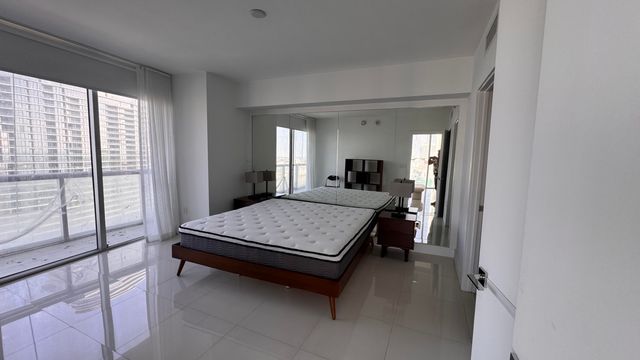 475 Brickell Avenue 4615, Miami, FL 33131