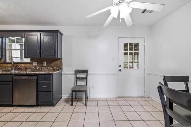 12 Applewood Drive, Cabot, AR 72023