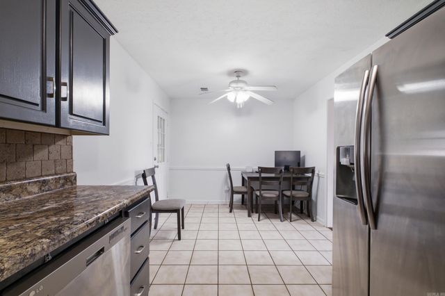 12 Applewood Drive, Cabot, AR 72023