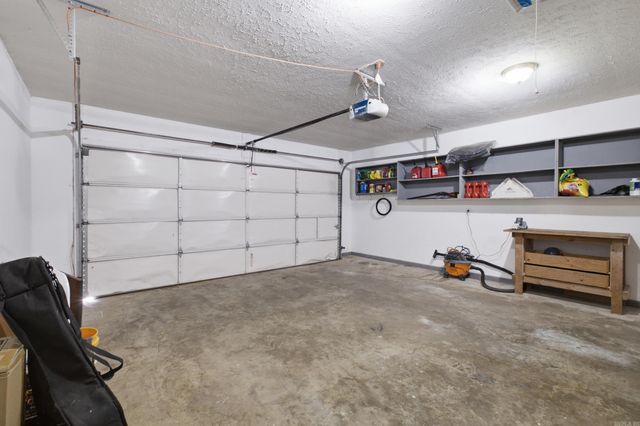 12 Applewood Drive, Cabot, AR 72023