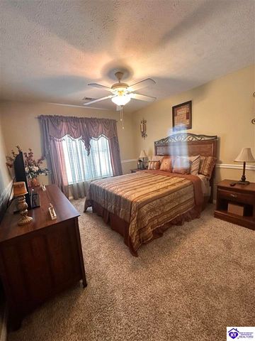 113 Deergrove Court, Elizabethtown, KY 42701