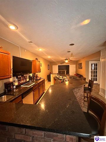 113 Deergrove Court, Elizabethtown, KY 42701