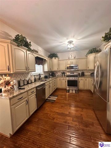 113 Deergrove Court, Elizabethtown, KY 42701