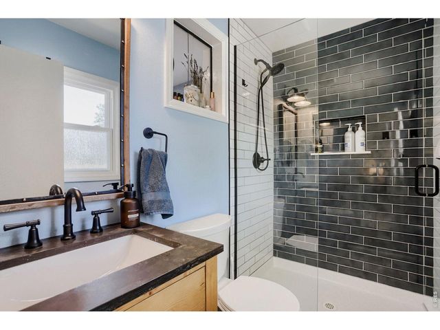 1251 Vail Ln, Longmont, CO 80503