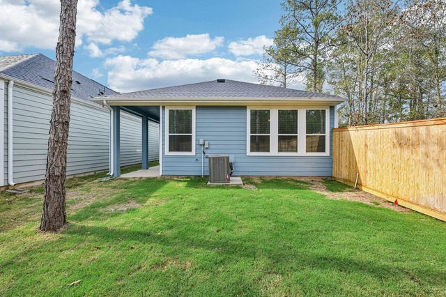 26237 E Outrider Banks Circle, Montgomery, TX 77316