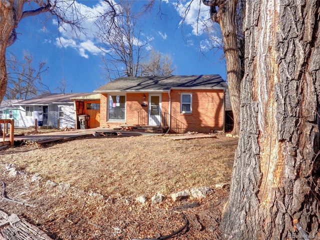 140 E 5th Ave, Longmont, CO 80504