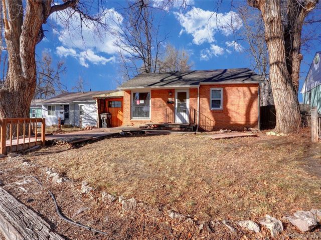 140 E 5th Ave, Longmont, CO 80504