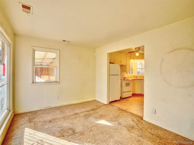 140 E 5th Ave, Longmont, CO 80504