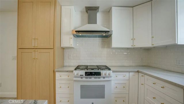 24306 Gilmore Street, West Hills, CA 91307