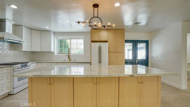 24306 Gilmore Street, West Hills, CA 91307