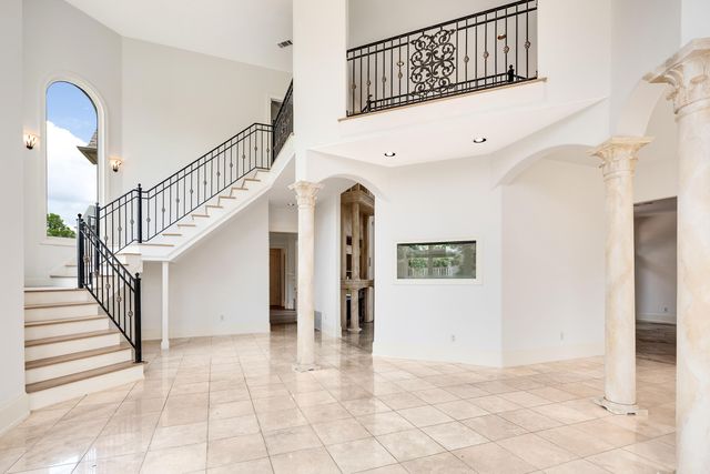 3518 CLASSIC DR S, Memphis, TN 38125