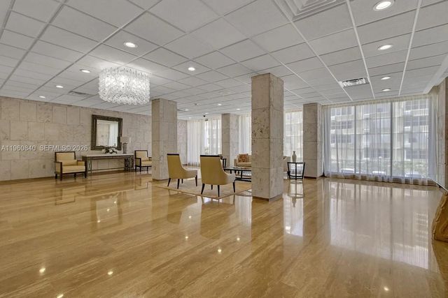 1950 S Ocean Dr 17E, Hallandale Beach, FL 33009