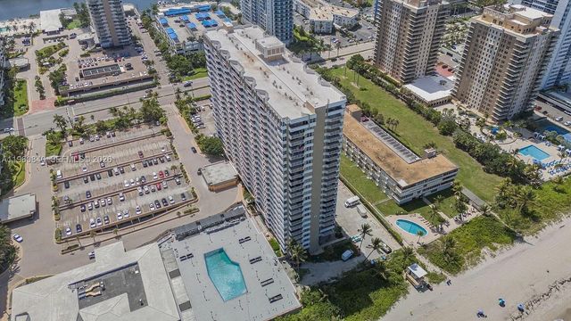1950 S Ocean Dr 17E, Hallandale Beach, FL 33009