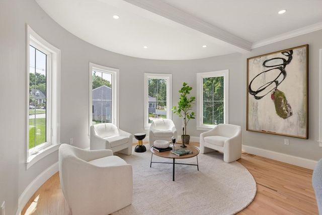480 West Street, Reading, MA 01867