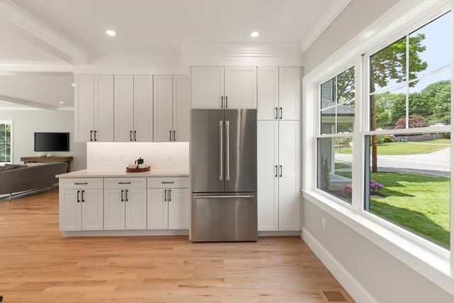480 West Street, Reading, MA 01867