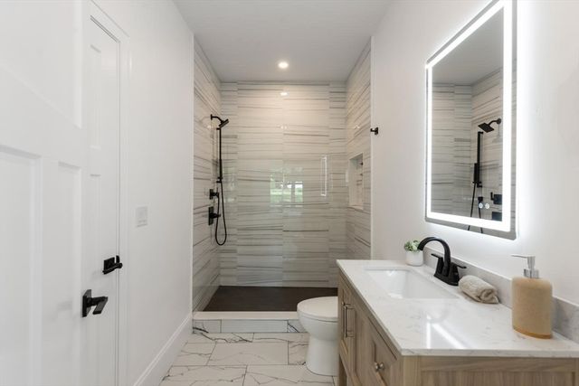 480 West Street, Reading, MA 01867