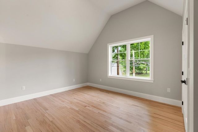 480 West Street, Reading, MA 01867