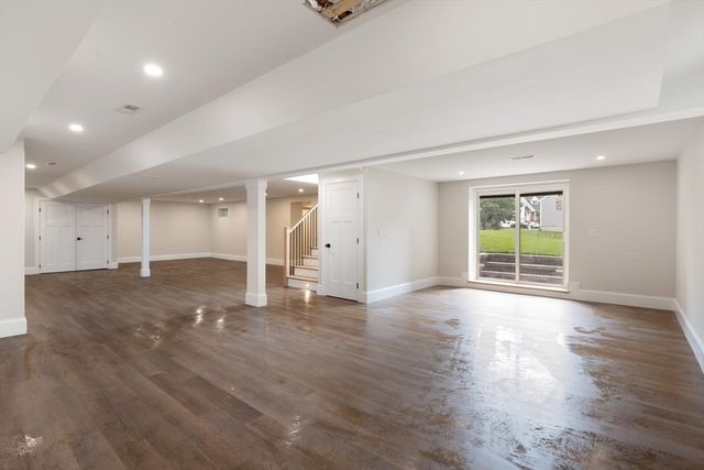 480 West Street, Reading, MA 01867