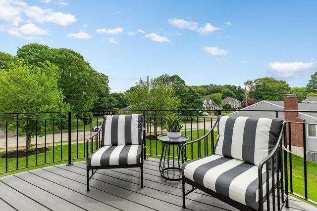 480 West Street, Reading, MA 01867