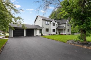 480 West Street, Reading, MA 01867