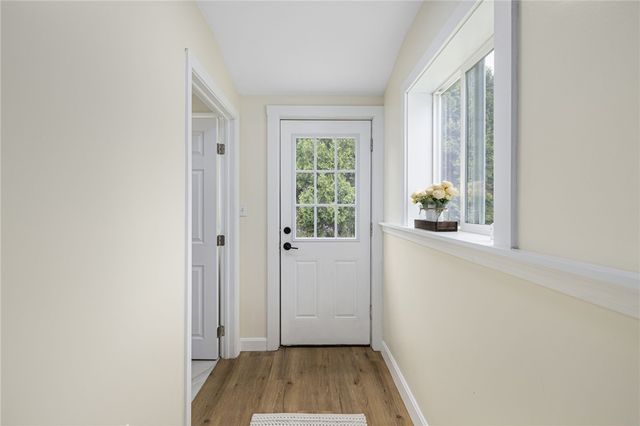 461 River Road, Lincoln, RI 02865