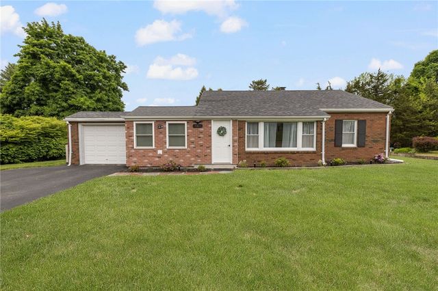 461 River Road, Lincoln, RI 02865