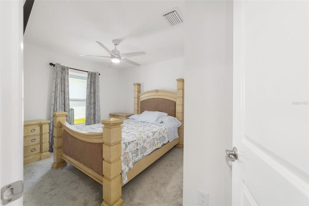 Image 25 of property listing at 1558 NETHERTON LANE, The Villages, FL 34762