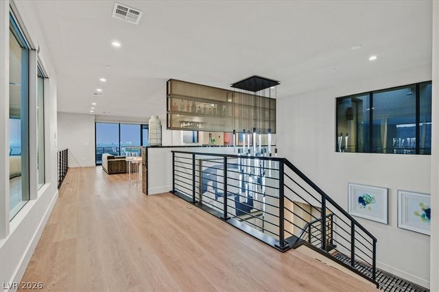 807 Magnum Cliff Court, Henderson, NV 89012