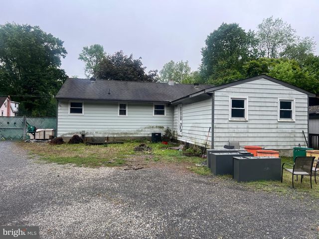 316 WALLACE AVENUE, Lindenwold, NJ 08021