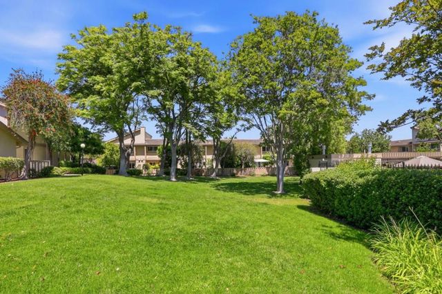 11043 Firethorne Drive, Cupertino, CA 95014