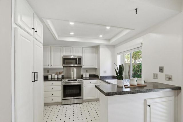 11043 Firethorne Drive, Cupertino, CA 95014