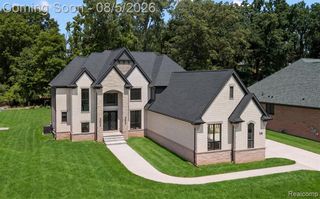 158 Enclave Court, Rochester, MI 48306