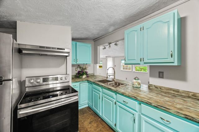 2760 Shipley Church Rd, Cookeville, TN 38501