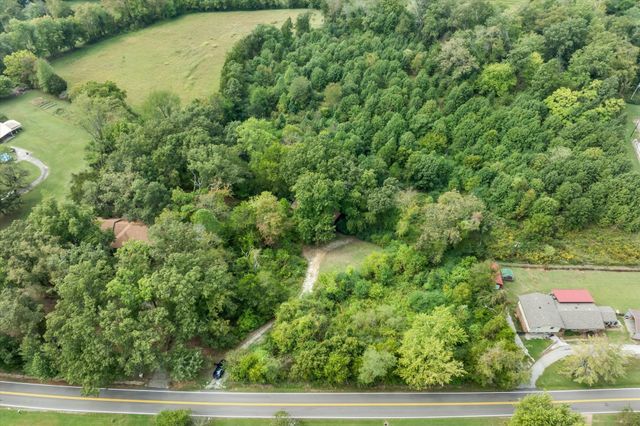 2760 Shipley Church Rd, Cookeville, TN 38501