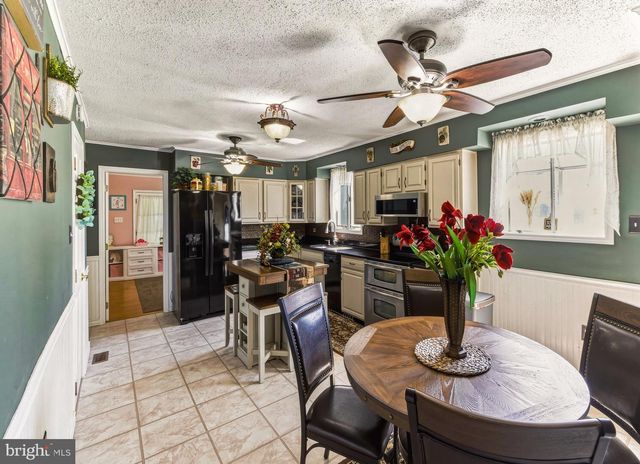 350 LAKE AVE, Williamstown, NJ 08094
