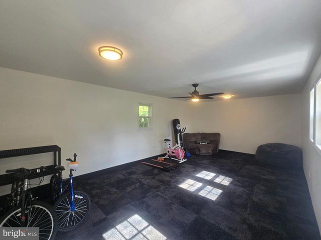 350 LAKE AVE, Williamstown, NJ 08094