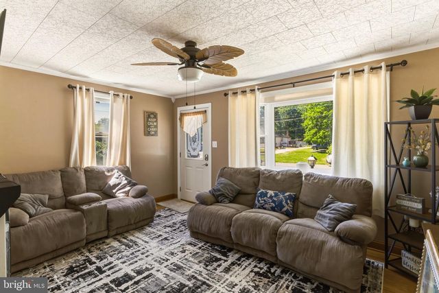 350 LAKE AVE, Williamstown, NJ 08094